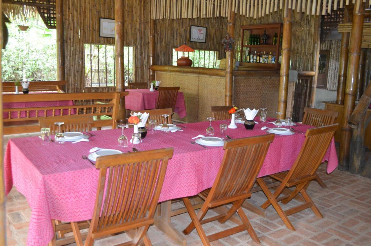 Golden Sunrise Hotel Kyaikto Ngoại thất bức ảnh